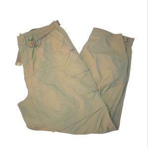 REI | Hiking Pants/Shorts